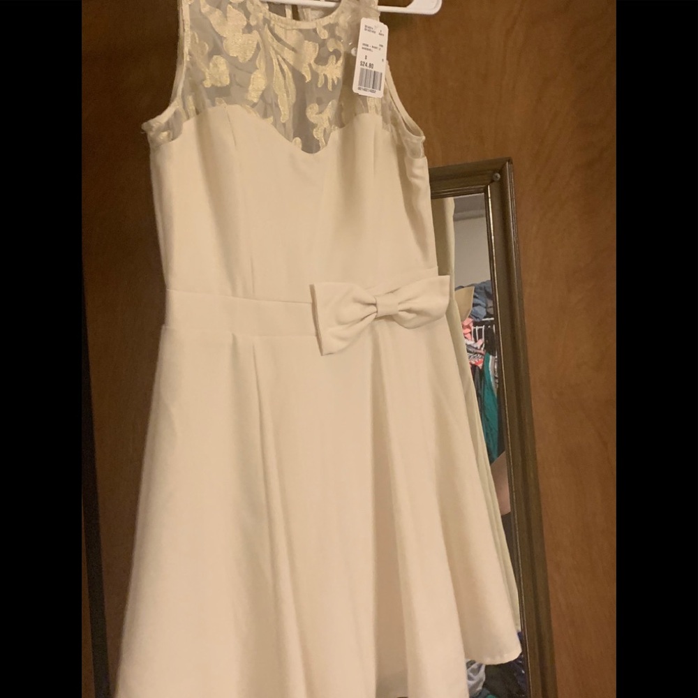 Forever 21 dress new with tags !